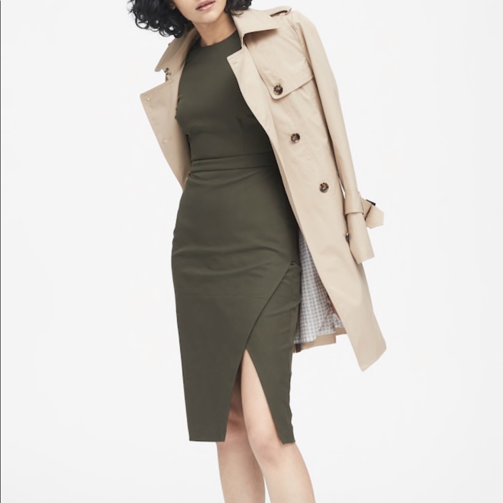 Banana Republic Bi Stretch Sheath Dress